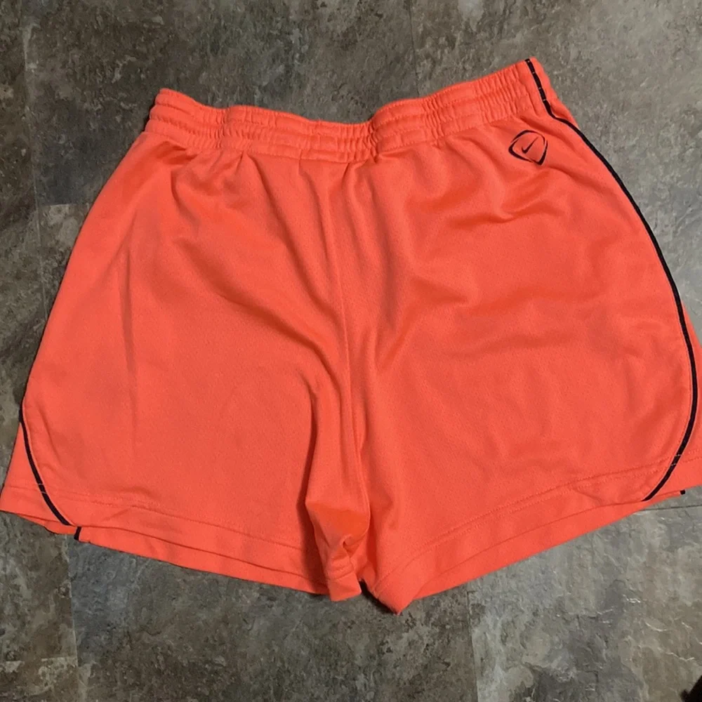 Nike - Ladies Dri-Fit Shorts (SP) Neon Orange - Picture 3 of 5